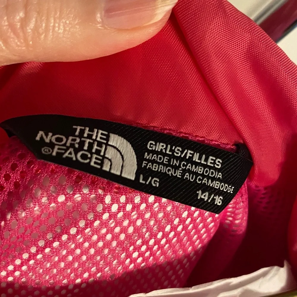 The North Face Girls Windbreaker - Picture 14 of 14